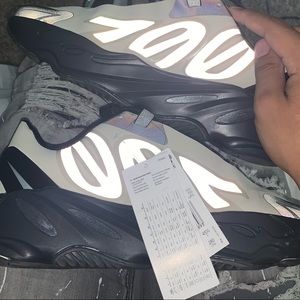 Brand new DS Yeezy 700 mnvn bone size 11